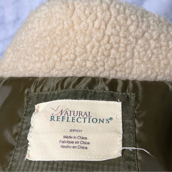 Natural Reflections Olive Green Sherpa Quilted Cozy Puffer Vest Women’s Small - Picture 10 of 13